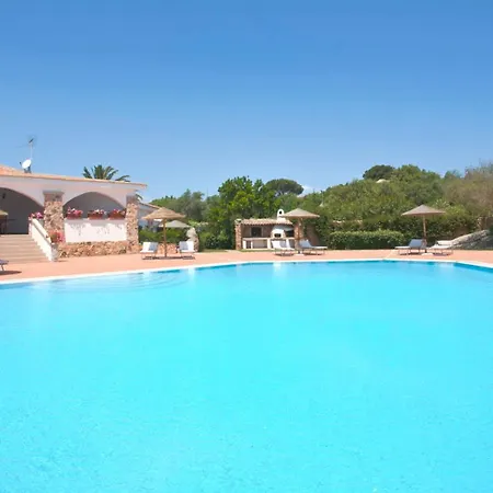 Chic Antonina T6 2 Bedroomapartment Sleeps 6 * Marinella (Sardinia)
