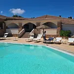 Chic Antonina T6 2 Bedroomapartment Sleeps 6 * Marinella (Sardinia)