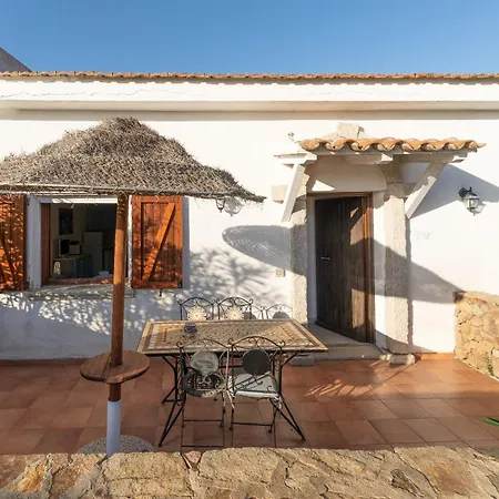 Chic Antonina T6 2 Bedroomapartment Sleeps 6 Marinella (Sardinia)