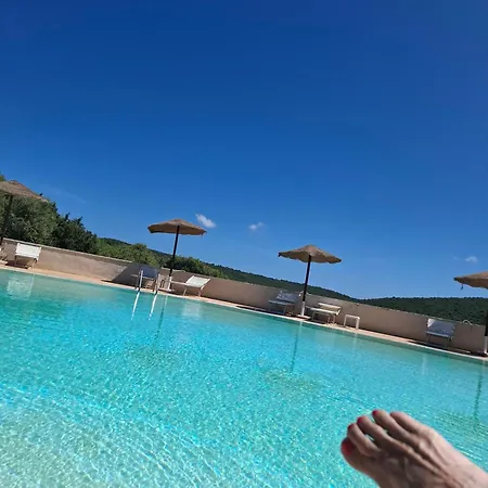 Chic Antonina T6 2 Bedroomapartment Sleeps 6 *